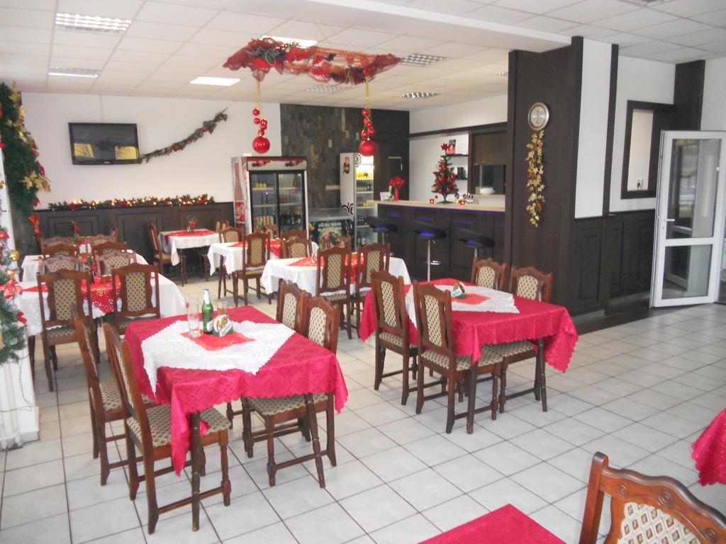 Motel Madona Banská Bystrica Extérieur photo
